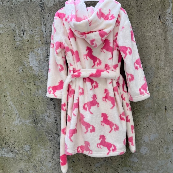 HATLEY Girls' Horse Print Fleece Robe, Cream / Pink, Hooded, 4-5 years - Picture 3 of 8